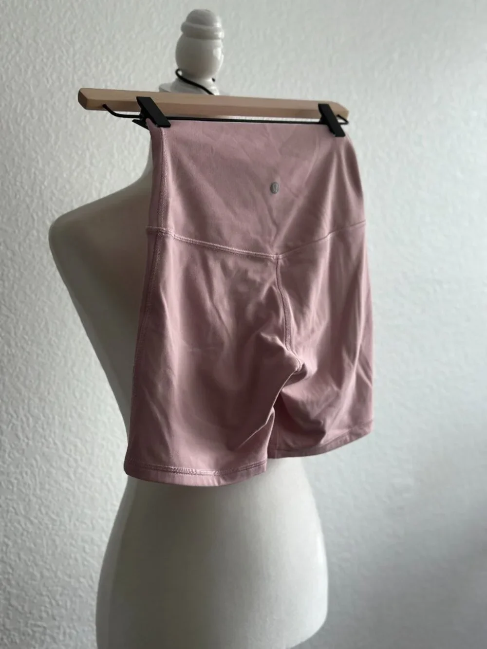 Lululemon Pink High Rise Biker Shorts Yoga Athletic Workout Shorts Size S - Picture 5 of 5